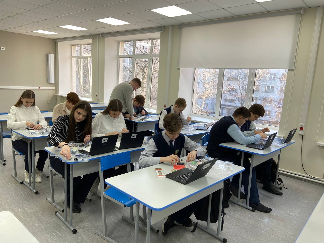 «В мире робототехники».